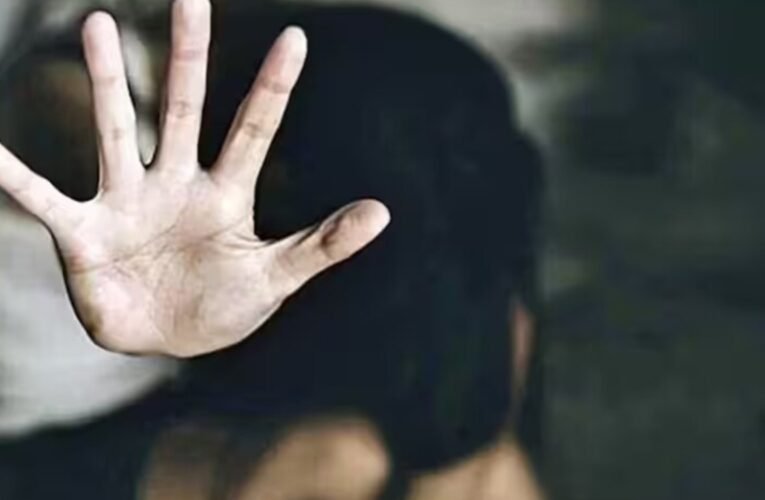 रांची में नाबालिग के साथ यौन शोषण और ब्लैकमेलिंग का सनसनीखेज मामला, 49 वर्षीय आरोपी गिरफ्तार