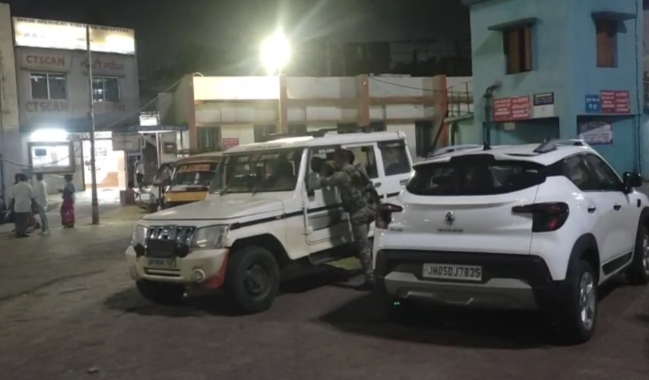 पटमदा में जमीन विवाद ने ली भाई की जान, मां और भाई भी घायल 4 20250617 122726