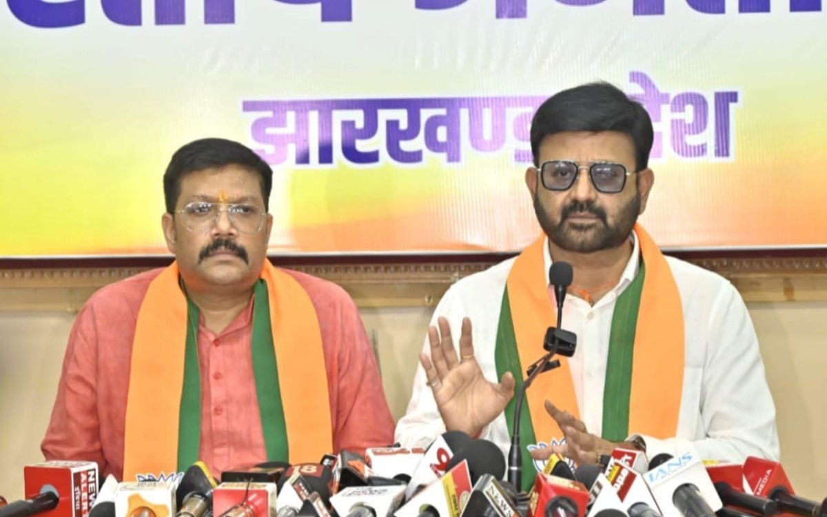 झारखंड हाईकोर्ट की सुरक्षा में चूक: बीजेपी ने हेमंत सरकार पर लगाए गंभीर आरोप 4 20250617 161742