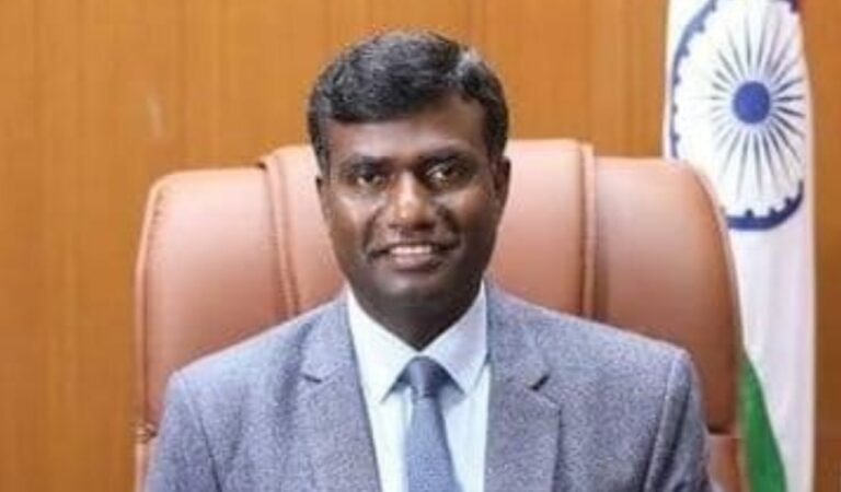 भारी बारिश के अलर्ट के कारण 20 जून 2025 को सभी स्कूल बंद