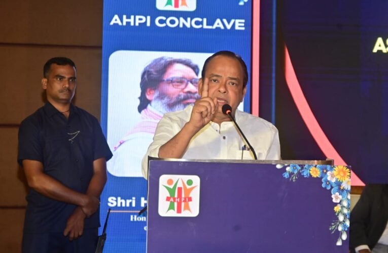 स्वास्थ्य व्यापार नहीं, सेवा है – जल्द बनेगा रिम्स-2, झारखंड की स्वास्थ्य व्यवस्था को मिलेगी नई उड़ान।