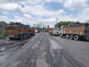 खलारी में अवैध वसूली पर रांची पुलिस की नाटकीय ढंग से कार्रवाई, आधा दर्जन गिरफ्तार ! टेरर फंडिंग की आशंका ! 5 IMG 20250625 WA0000