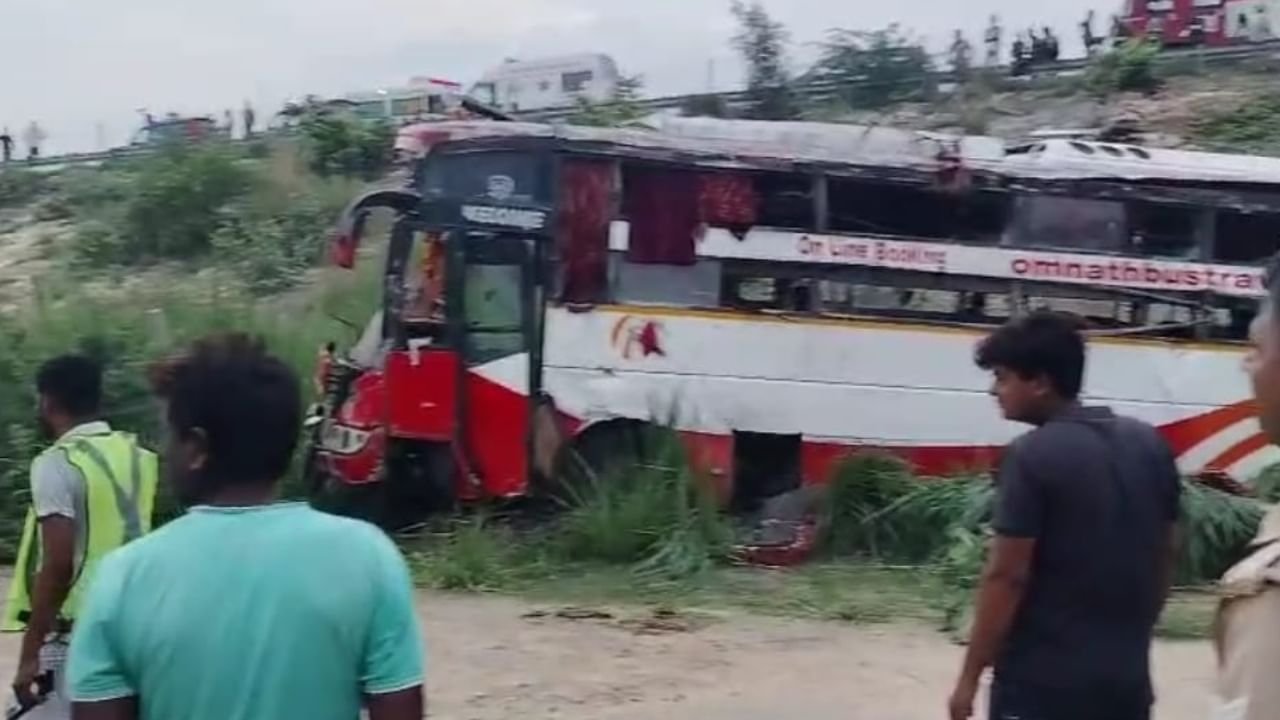 etawah road accident