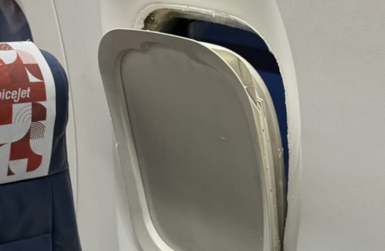 हवा में स्पाइसजेट फ्लाइट की खिड़की का फ्रेम उखड़ा, यात्रियों में दहशत; एयरलाइन ने दी सफाई