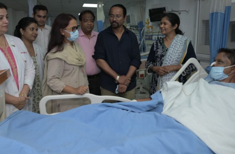 पूर्व अंतरराष्ट्रीय हॉकी खिलाड़ी विमल लकड़ा से मिलीं मंत्री शिल्पी नेहा तिर्की, हर संभव मदद का दिया भरोसा