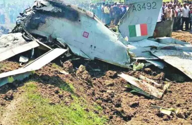 राजस्थान के चूरू में वायुसेना का फाइटर जेट क्रैश, भानुदा गांव में मचा हड़कंप