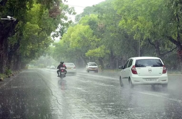 झारखंड मौसम अपडेट: रांची समेत पूरे राज्य में आज भारी बारिश और वज्रपात की संभावना, ऑरेंज अलर्ट जारी
