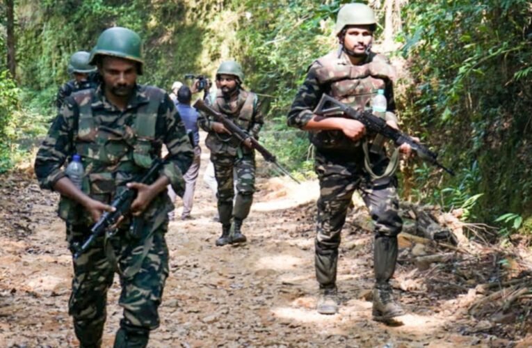 झारखंड के बोकारो में पुलिस-नक्सली मुठभेड़: दो नक्सली ढेर, कोबरा जवान घायल