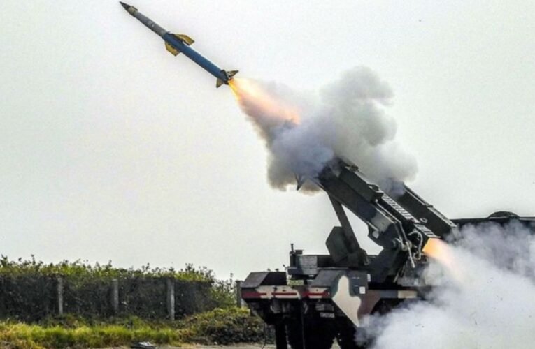 लद्दाख में 15,000 फीट की ऊंचाई पर ‘आकाश प्राइम’ एयर डिफेंस सिस्टम का सफल परीक्षण, भारत की रक्षा क्षमता को मिला बूस्ट