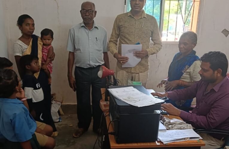 डालसा ने शुरू किया ‘साथी अभियान’, असहाय बच्चों के लिए आधार कार्ड निर्माण में मिलेगी मदद
