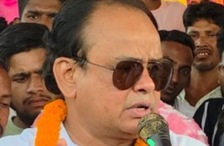 स्वास्थ्य मंत्री इरफान अंसारी ने बेटे कृष के खिलाफ भ्रामक खबरों पर जताया दुख, कहा- “सेवा भावना को अपराध न बनाएं”