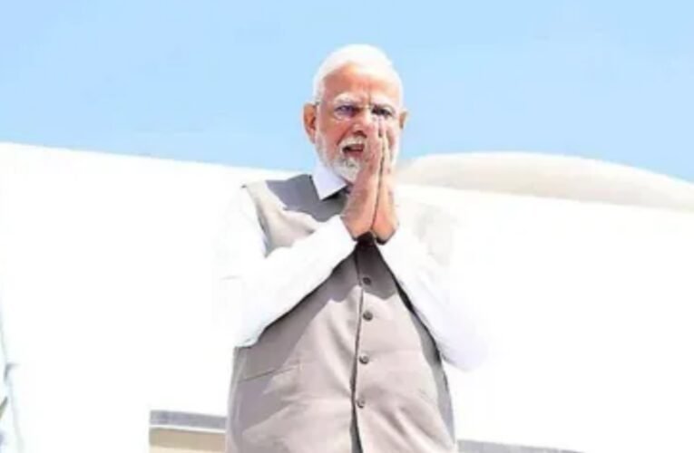प्रधानमंत्री नरेंद्र मोदी आज से ब्रिटेन और मालदीव की चार दिवसीय यात्रा पर