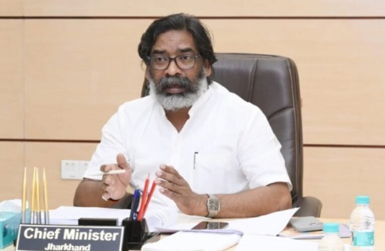 झारखण्ड मंत्रिपरिषद की बैठक में महत्वपूर्ण निर्णय: उग्रवादी घटनाओं में शहीद सैनिकों के आश्रितों को अनुग्रह अनुदान, नई नियमावलियों को मंजूरी