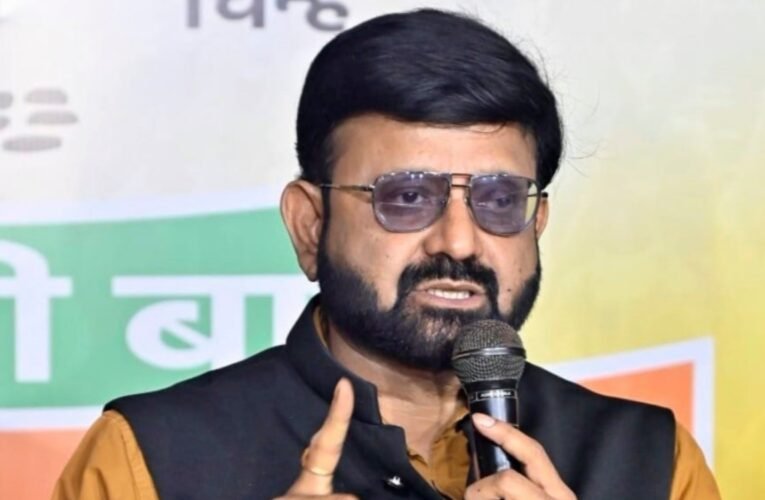 झारखंड राज्य समन्वय समिति पर बीजेपी का तंज: “राजनीतिक उपहार योजना” या जनता की गाढ़ी कमाई का दुरुपयोग?