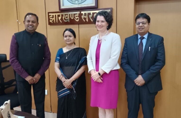 झारखंड में निवेश और सहयोग की संभावनाओं पर मुख्य सचिव के साथ अमेरिकी काउंसलेट जेनरल की बैठक