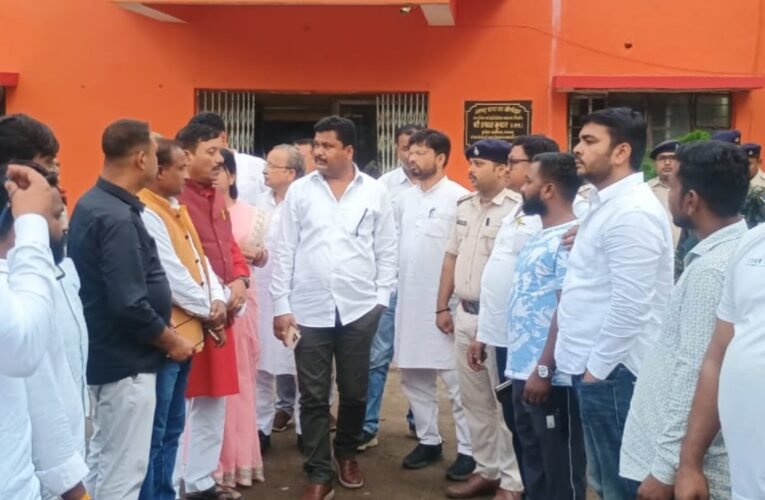 रामगढ़ में आफताब अंसारी की मौत की जांच के लिए पहुंचा कांग्रेस का तीन सदस्यीय दल
