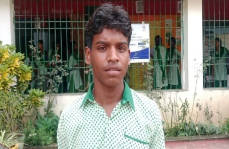 गुमला के 14 वर्षीय क्रिकेटर कृष्ण टाना भगत का इंडियन अंडर-16 क्रिकेट टीम में चयन