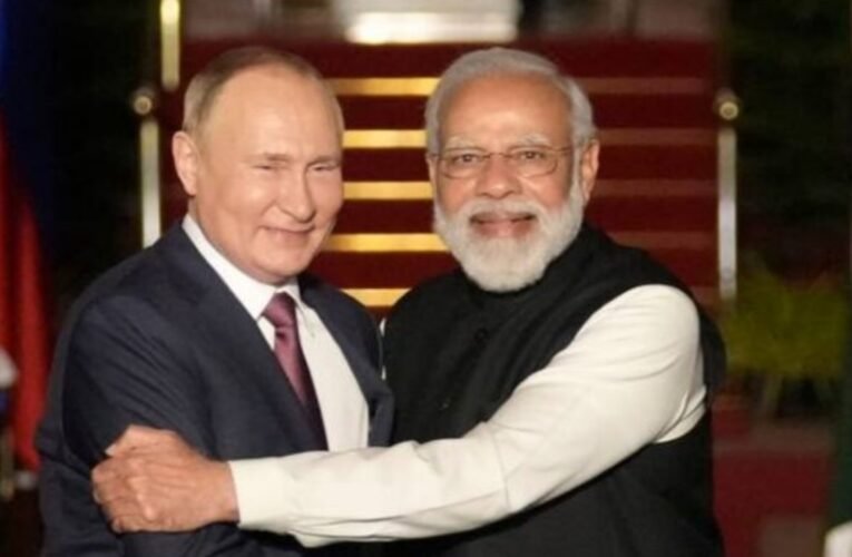 पीएम मोदी की रूस के राष्ट्रपति पुतिन से फोन पर बात, भारत आने का न्योता, यूक्रेन संघर्ष और टैरिफ पर चर्चा