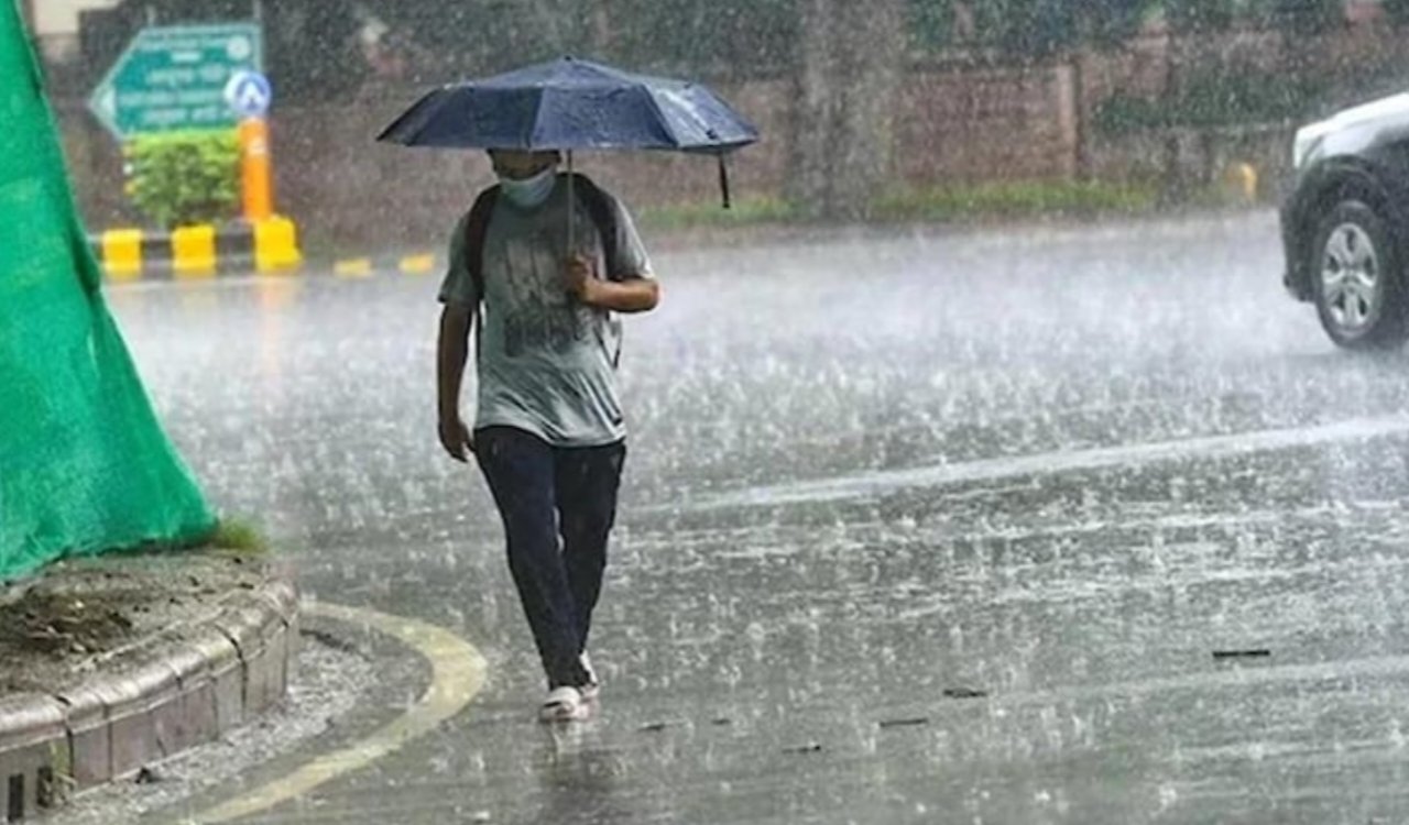रांची सहित पूरे झारखंड में आज का मौसम: बारिश और वज्रपात का येलो अलर्ट 5 20250811 083524