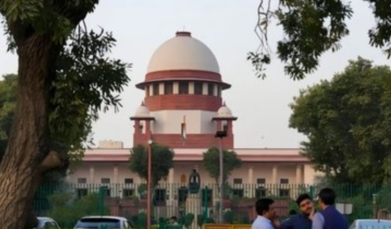 बिहार SIR मामला: सुप्रीम कोर्ट में आज होगी अहम सुनवाई, 65 लाख मतदाताओं के नाम हटाने पर विवाद 20250812_084029