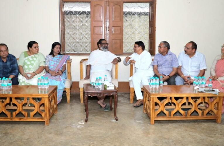 दिशोम गुरु शिबू सोरेन को नेताओं ने दी भावभीनी श्रद्धांजलि