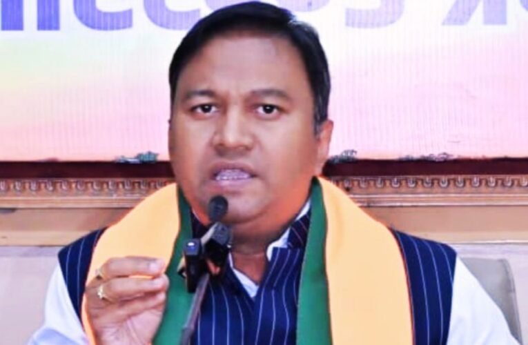 झारखंड को नए रिम्स की नहीं, नए स्वास्थ्य मंत्री की जरूरत: भाजपा