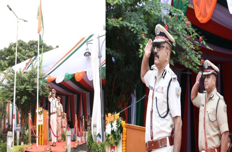 झारखण्ड पुलिस मुख्यालय, राँची में 79वें स्वतंत्रता दिवस समारोह-2025: झारखंड को अपराध मुक्त  बनाना है : पुलिस महानिदेशक अनुराग गुप्ता, गिनाई उपलब्धियां