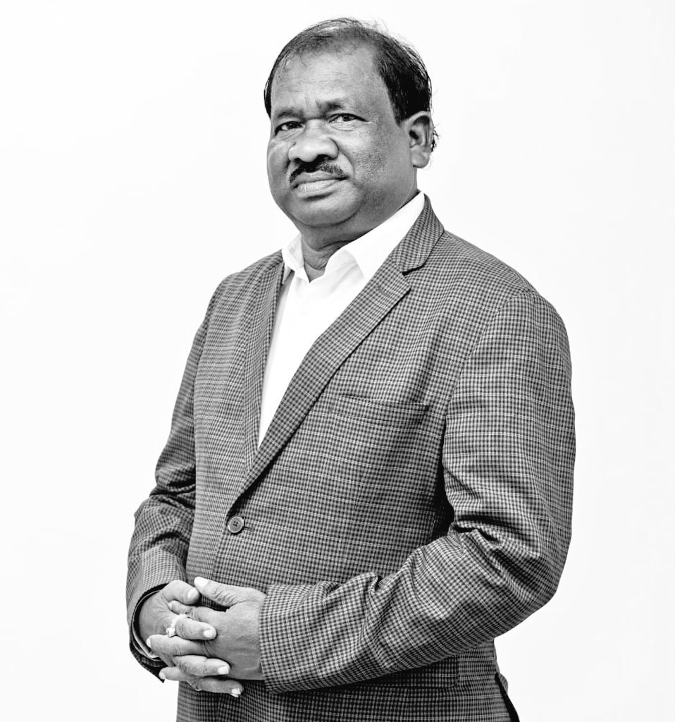 झारखंड के शिक्षा मंत्री रामदास सोरेन का निधन, CM हेमंत सोरेन ने कहा—‘ऐसे छोड़कर नहीं जाना था दा… 4 20250815 233929