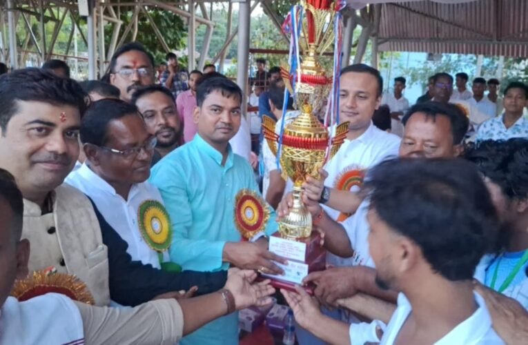 26वां वीर शहीद थॉमस सोरेंग अंतरराज्यीय फुटबॉल टूर्नामेंट: एस ए ब्रदर्स सबडेगा ने जीता खिताब