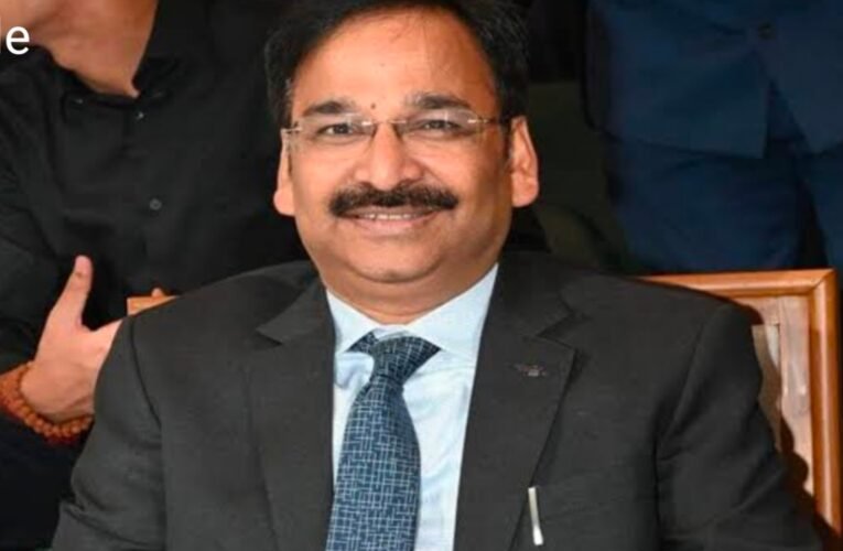 झारखंड शराब घोटाला: वरिष्ठ आईएएस विनय चौबे को मिली जमानत, कोर्ट ने लगाईं ये शर्तें