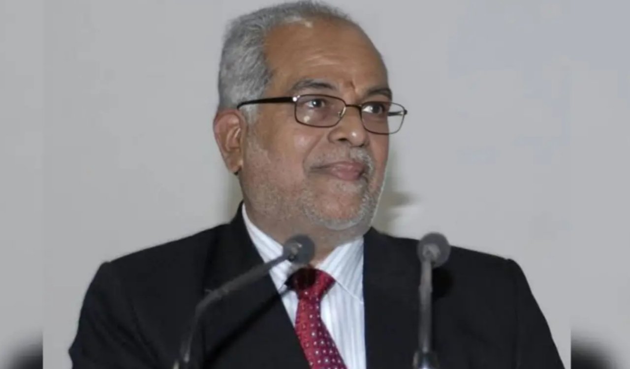 उपराष्ट्रपति चुनाव 2025: इंडिया गठबंधन ने बी. सुदर्शन रेड्डी को बनाया उम्मीदवार, एनडीए के सीपी राधाकृष्णन से होगा मुकाबला 20250819_181742