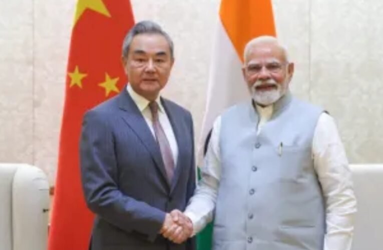 प्रधानमंत्री नरेंद्र मोदी ने चीनी विदेश मंत्री वांग यी से की मुलाकात, भारत-चीन संबंधों में प्रगति पर जोर