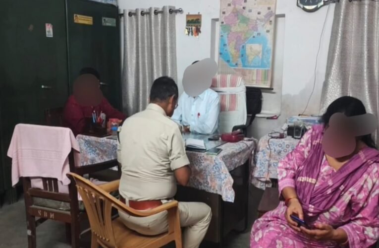 शिक्षक अश्लील बातें करते हैं! वीडियो कॉल पर आपत्तिजनक मांगें करते हैं! और होटल चलने के लिए मजबूर करते हैं! रांची के एक शिक्षक पर लगा गंभीर आरोप