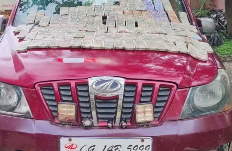 पलामू में लावारिस जाइलो गाड़ी से 46 लाख रुपये से अधिक नकदी बरामद, जांच में जुटी पुलिस