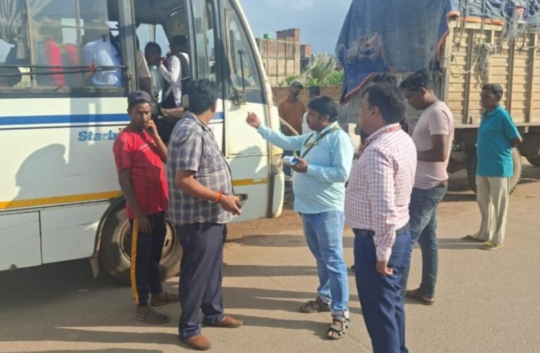 सड़क सुरक्षा के लिए विशेष वाहन जांच अभियान: 37 वाहनों पर कार्रवाई, 5.22 लाख रुपये का जुर्माना