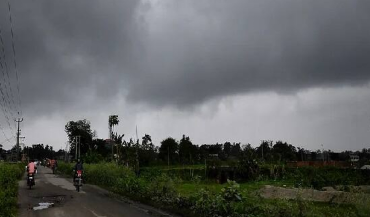 झारखंड में आज का मौसम: रांची सहित कई जिलों में हल्की बारिश और वज्रपात की संभावना 6 20250906 081432