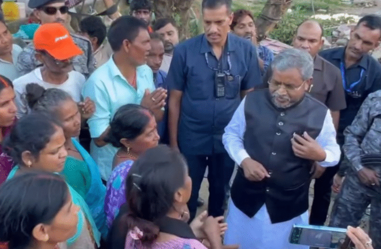 बाबूलाल मरांडी का हेमंत सरकार पर तीखा हमला, बेघर लोगों को लेकर जाएंगे मुख्यमंत्री आवास