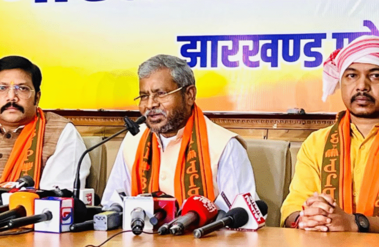 झारखंड में डीएमएफटी फंड घोटाले का सनसनीखेज खुलासा, बाबूलाल मरांडी ने हेमंत सोरेन पर साधा निशाना