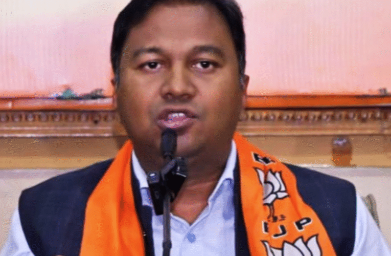 झारखंड डीजीपी नियुक्ति विवाद: भाजपा का हेमंत सरकार पर हमला, मामला सुप्रीम कोर्ट में