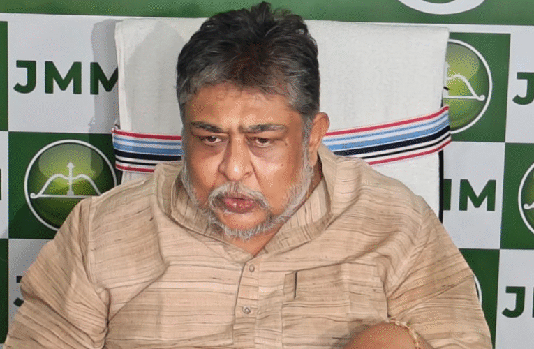 जेएमएम महासचिव सुप्रियो भट्टाचार्य का बाबूलाल मरांडी पर तीखा हमला, बोले- ‘बयानबाज़ी से फैल रहा भ्रम’