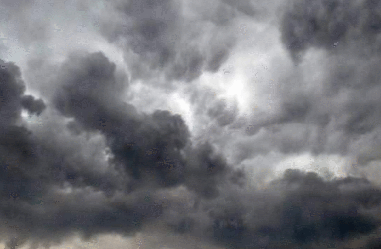 झारखंड में आज का मौसम: रांची सहित झारखंड के अधिकांश इलाकों में बादल छाए रहेंगे, हल्की बारिश की संभावना