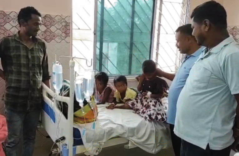 जितिया मेले में चाउमीन खाने से लगभग 35 बच्चे फूड पॉइजनिंग का शिकार, सदर अस्पताल में चल रहा इलाज