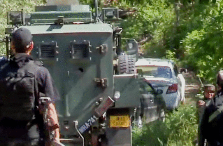 किश्तवाड़ में सुरक्षाबलों और आतंकियों के बीच जोरदार मुठभेड़, गोलीबारी जारी; ऑपरेशन में कोई नहीं