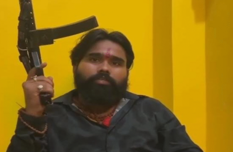 चतरा एनकाउंटर: 50 हजार के इनामी कुख्यात अपराधी उत्तम यादव ढेर, वीडियो जारी कर पुलिस को दे चुका था खुली चुनौती