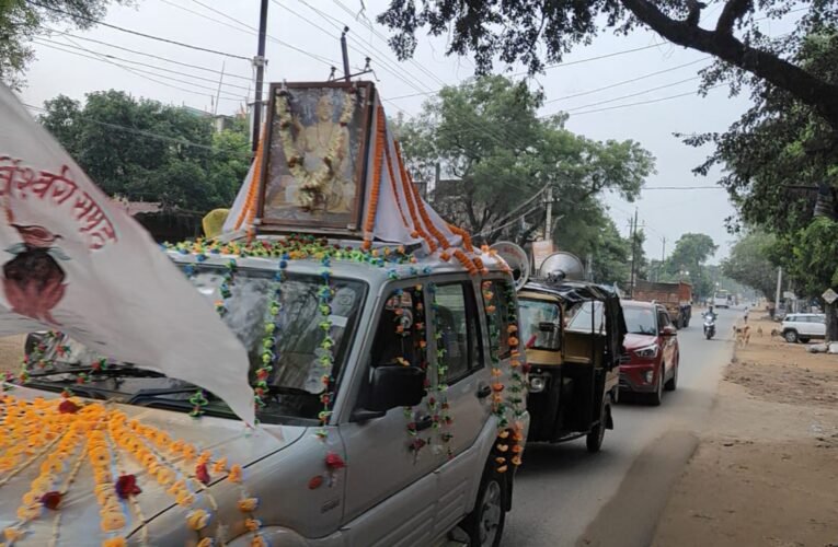 श्री सर्वेश्वरी समूह के 65वें स्थापना दिवस पर सिमडेगा में धूमधाम से कार्यक्रम, रोगियों के बीच बांटे गए फल