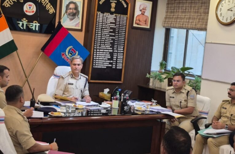 रांची में दुर्गा पूजा के लिए सुरक्षा व्यवस्था की समीक्षा, प्रशासन पूरी तरह मुस्तैद