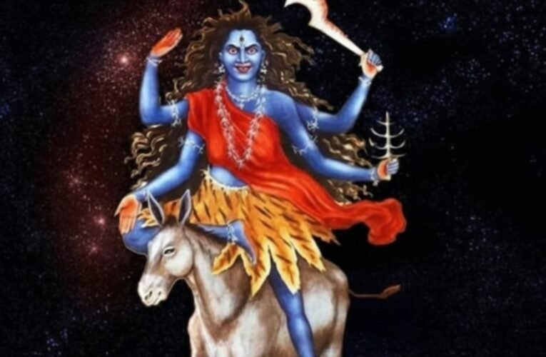 शारदीय नवरात्र 2025: सातवें दिन मां कालरात्रि का पूजन, भक्तों में उत्साह