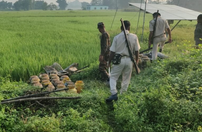 उत्पाद विभाग ने अवैध शराब के खिलाफ की बड़ी कार्रवाई, 1100 किलो जावा महुआ और 45 लीटर शराब जब्त