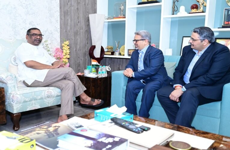 मुख्यमंत्री हेमन्त सोरेन से टाटा मोटर्स के प्रतिनिधिमंडल ने की मुलाकात, हाइड्रोजन इंजन और इलेक्ट्रिक ट्रक पर हुई चर्चा