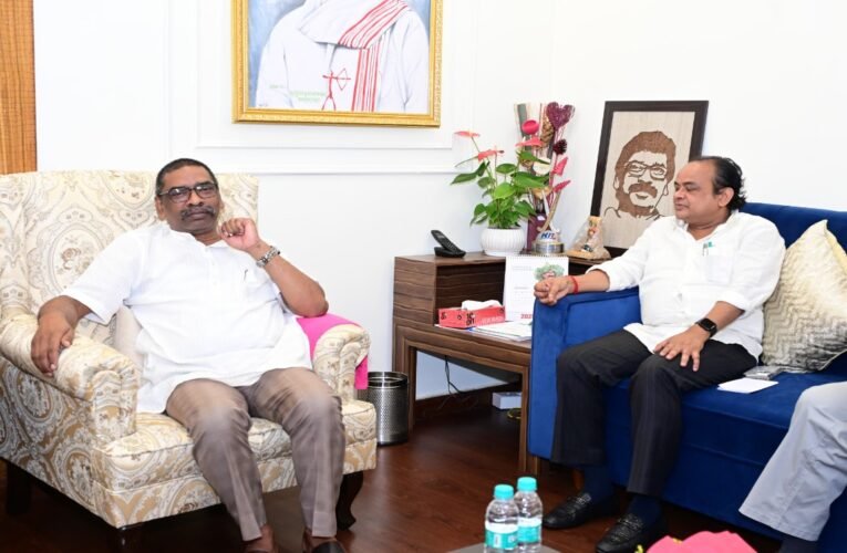 झारखंड में ‘स्वस्थ नारी–सशक्त परिवार अभियान’ का शुभारंभ, 700 अबुआ मेडिकल स्टोर खोलने की घोषणा